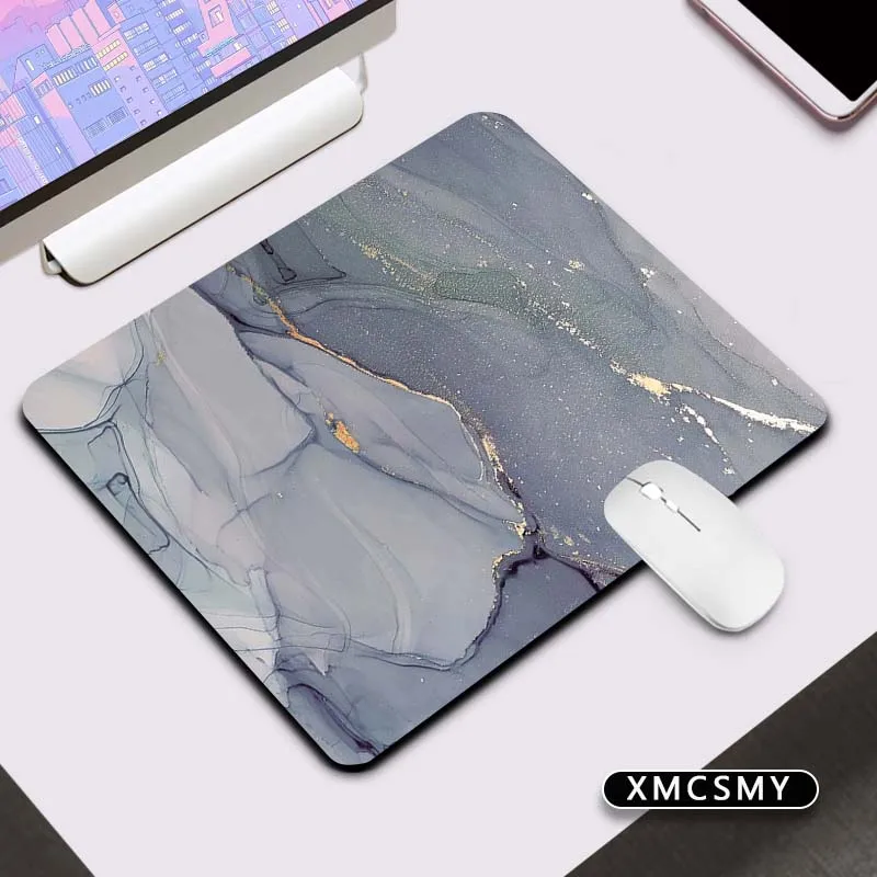 Gaming mouse pad